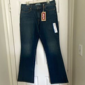 NWT Levi’s 515 Mid Rise Boot Cut Jeans Size 14L